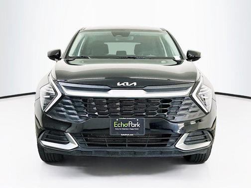 Ebony Black 2025 Kia Sportage LX