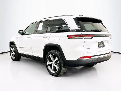 2023 Jeep Grand Cherokee 4xe Base