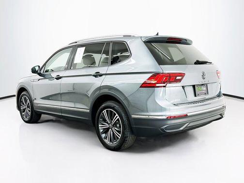 2024 Volkswagen Tiguan 2.0T Wolfsburg Edition