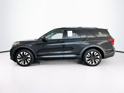 Agate Black Metallic 2025 Ford Explorer Platinum