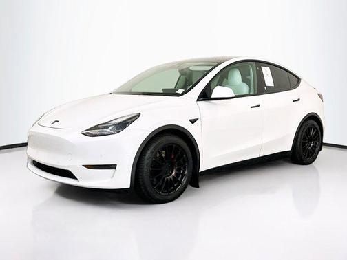2022 Tesla Model Y Performance Dual Motor All-Wheel Drive
