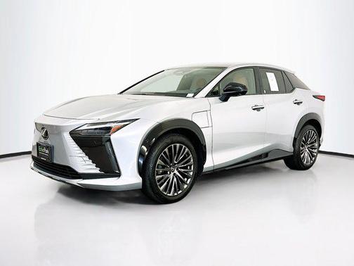 2023 Lexus RZ 450e Luxury
