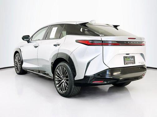 2023 Lexus RZ 450e Luxury