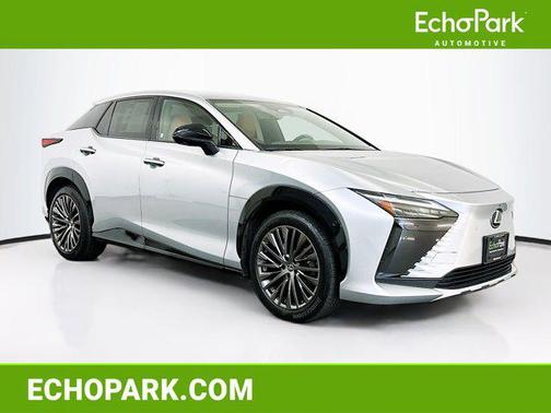 2023 Lexus RZ 450e Luxury