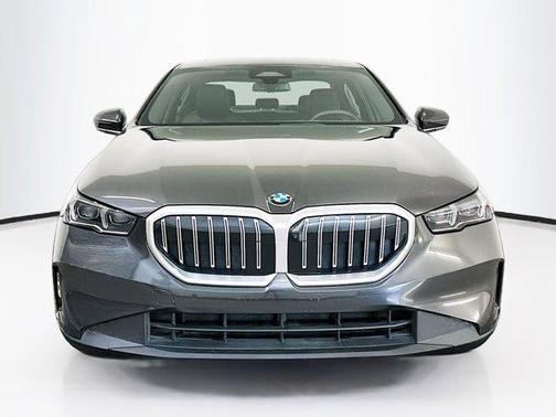 2024 BMW 530 xDrive