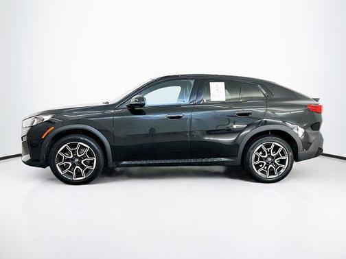 2025 BMW X2 xDrive28i