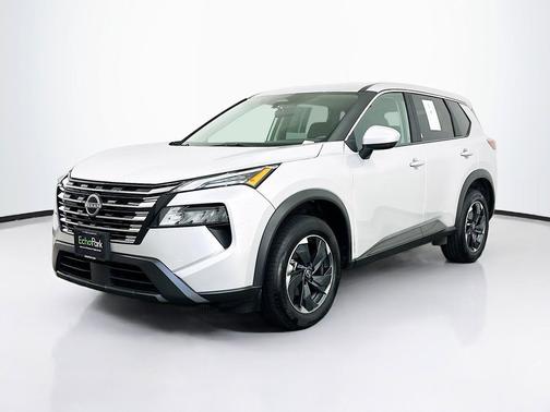 Brilliant Silver Metallic 2025 Nissan Rogue SV
