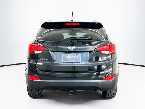 2015 Hyundai TUCSON SE