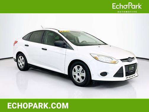 Oxford White 2013 Ford Focus S