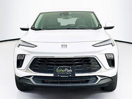 Summit White 2025 Buick Encore GX Preferred