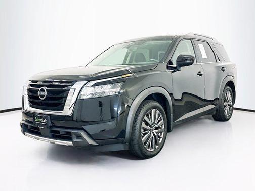 2024 Nissan Pathfinder SL 4WD