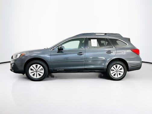 Magnetite Gray Metallic 2019 Subaru Outback 2.5i Premium