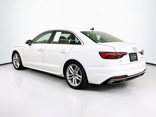 2023 Audi A4 45 S line Premium Plus