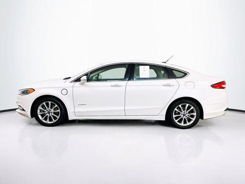 2017 Ford Fusion Energi SE Luxury