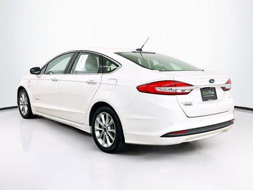 2017 Ford Fusion Energi SE Luxury