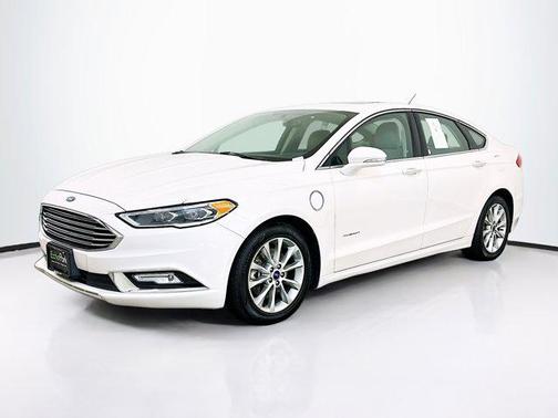 2017 Ford Fusion Energi SE Luxury