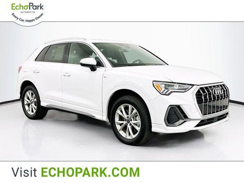 2024 Audi Q3 Premium 45 TFSI S line quattro Tiptronic