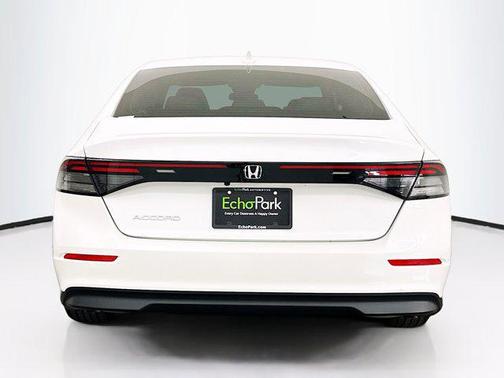2023 Honda Accord LX 1.5T