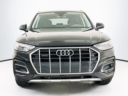 2023 Audi Q5 40 Premium