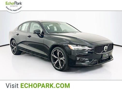 2025 Volvo S60 B5 Core
