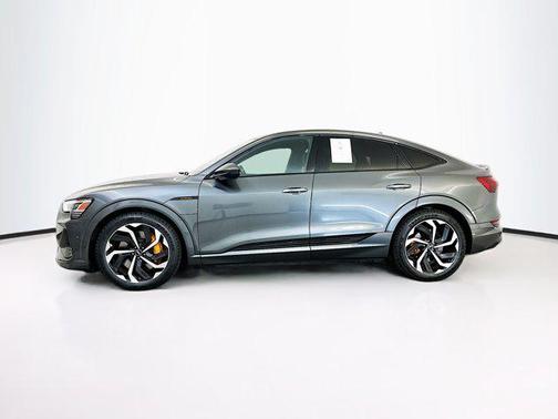 2023 Audi e-tron Sportback S line Premium Plus