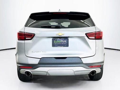 Sterling Gray Metallic 2025 Chevrolet Blazer 2LT