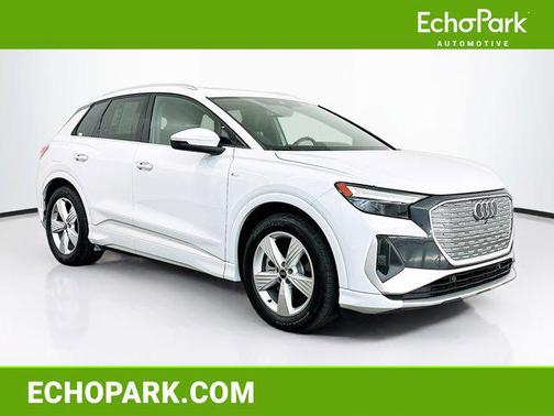 Glacier White Metallic 2024 Audi Q4 e-tron Premium 55 quattro
