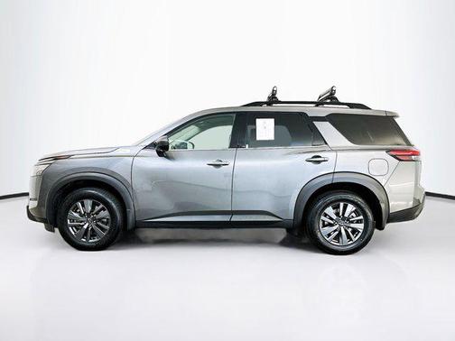 2023 Nissan Pathfinder SV 4WD