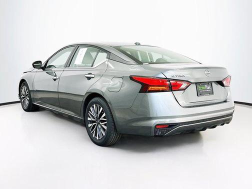 Gun Metallic 2025 Nissan Altima SV FWD