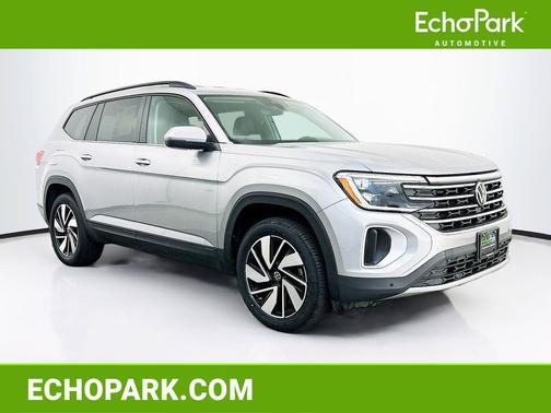Platinum Gray Metallic 2025 Volkswagen Atlas 2.0T SE w/Technology 4MOTION