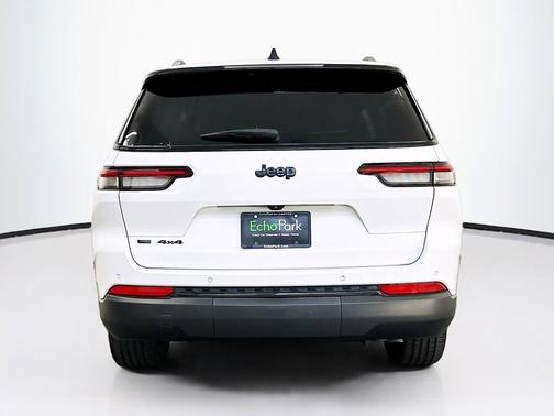 Bright White Clearcoat 2023 Jeep Grand Cherokee L Altitude