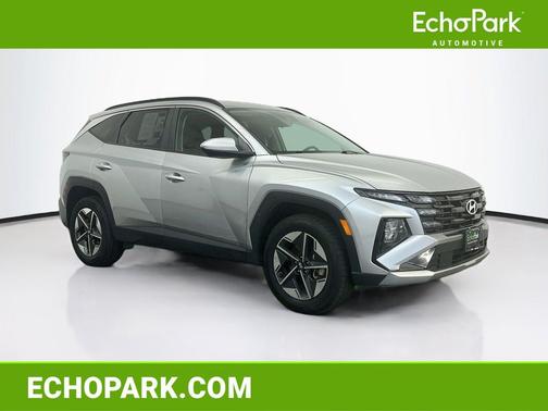 Shimmering Silver 2025 Hyundai TUCSON SEL