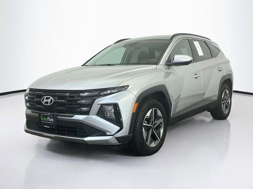 Shimmering Silver 2025 Hyundai TUCSON SEL