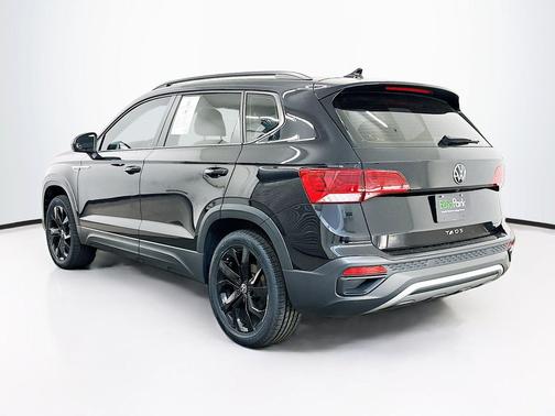 Deep Black Pearl 2023 Volkswagen Taos 1.5T S