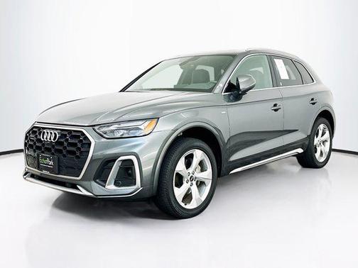2023 Audi Q5 45 S line Premium Plus