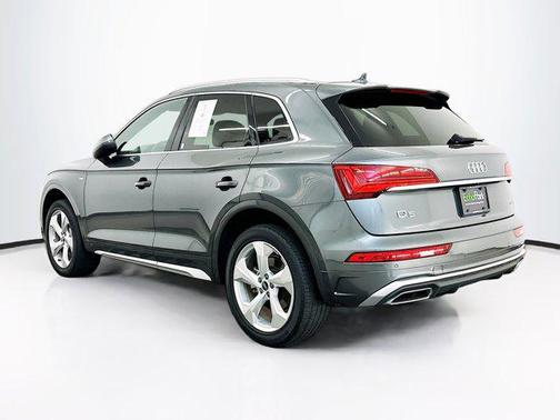 2023 Audi Q5 45 S line Premium Plus