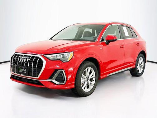 2022 Audi Q3 45 S line Premium