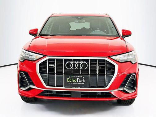2022 Audi Q3 45 S line Premium