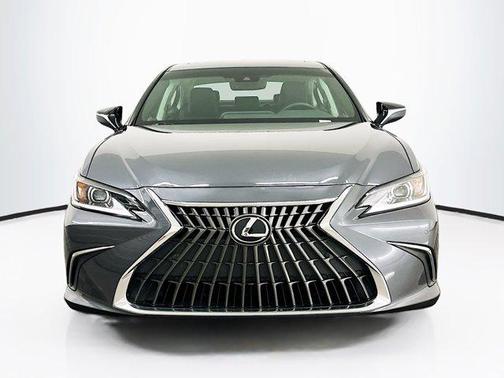 2022 Lexus ES 350 Base