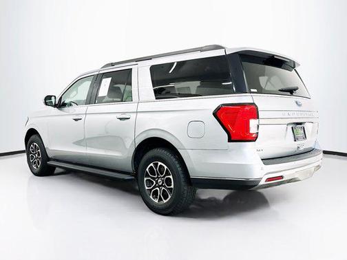 Iconic Silver Metallic 2024 Ford Expedition Max XLT