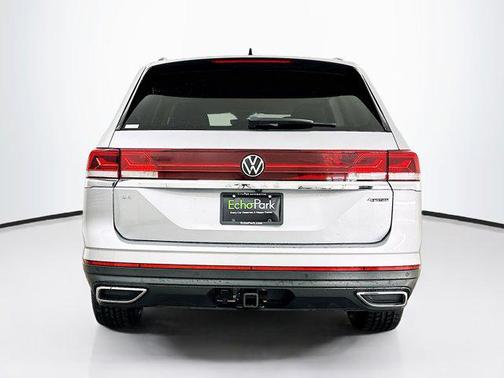 2024 Volkswagen Atlas 2.0T SE w/Technology 4MOTION