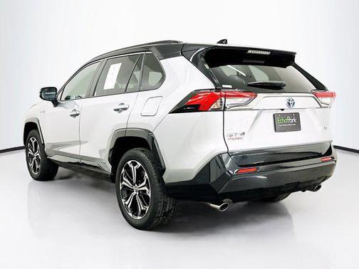 2024 Toyota RAV4 Prime XSE