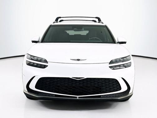 Alta White 2023 Genesis GV60 Advanced AWD