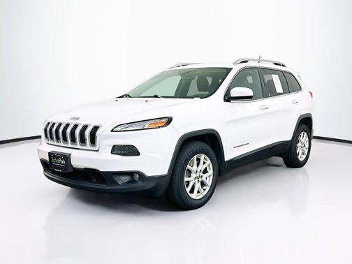Bright White Clearcoat 2017 Jeep Cherokee Latitude
