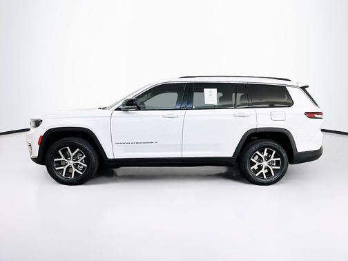 Bright White Clearcoat 2023 Jeep Grand Cherokee L Limited