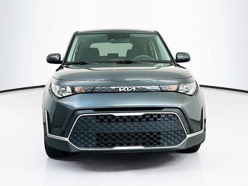 Gravity Gray 2025 Kia Soul LX