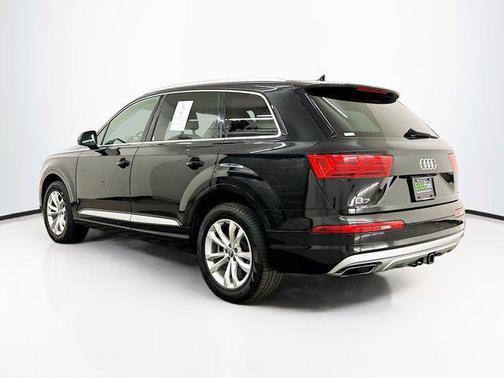 2019 Audi Q7 45 Premium Plus