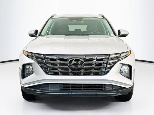 Shimmering Silver 2022 Hyundai TUCSON SEL