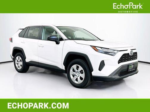 Ice Cap 2024 Toyota RAV4 LE