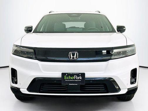 Snowfall Pearl 2025 Honda Prologue Touring